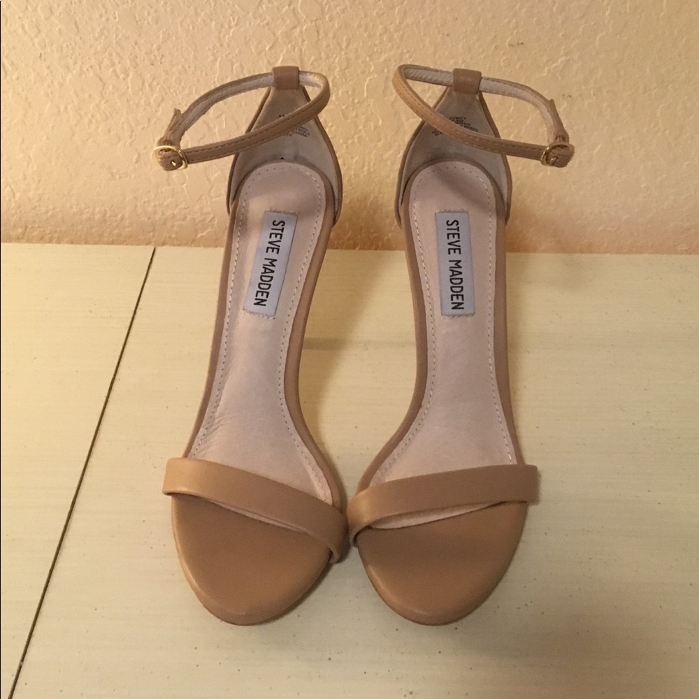 Steve Madden Natural Heels - Size 6.5